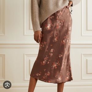 Reformation Pratt silk skirt size 0
